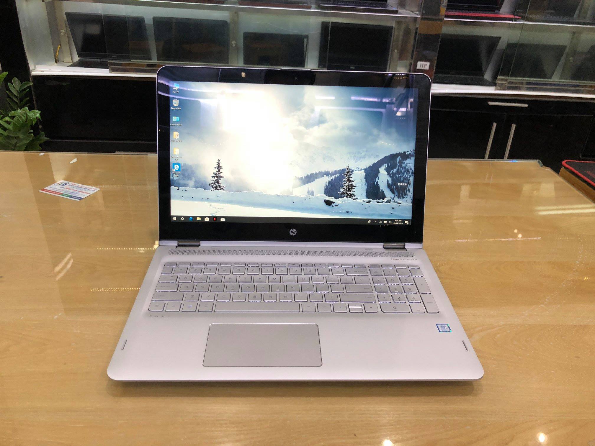 Laptop HP ENVY X360 Convertible 15 .jpg